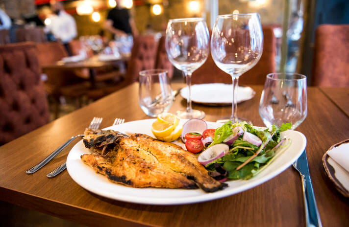 traditional-turkish-fish-meal